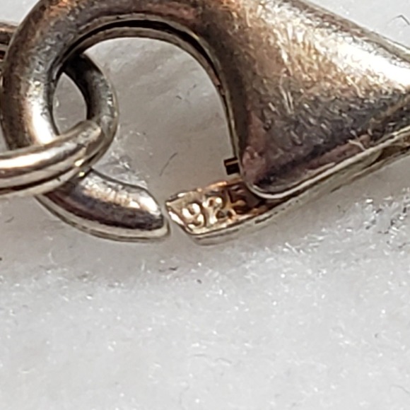 Vintage Mother of Pearl 925 stamped Bracelet. - Picture 4 of 5